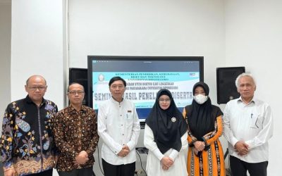 Seminar Hasil Penelitian Disertasi Arum Siwiendrayanti